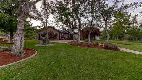 16414 Lamb Ln, Redding, CA 96001 photo 141