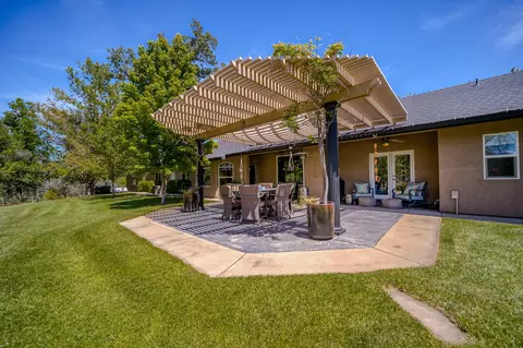 16414 Lamb Ln, Redding, CA 96001 photo 99