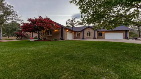 16414 Lamb Ln, Redding, CA 96001 photo 138