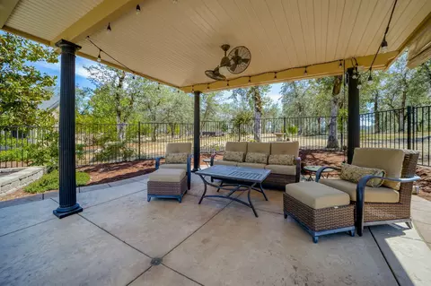 16414 Lamb Ln, Redding, CA 96001 photo 104