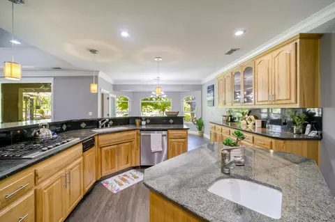 16414 Lamb Ln, Redding, CA 96001 photo 56