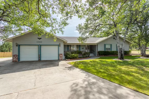 1080 Henry Moore Ln, Redding, CA 96003 photo 32