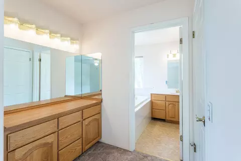 1080 Henry Moore Ln, Redding, CA 96003 photo 22