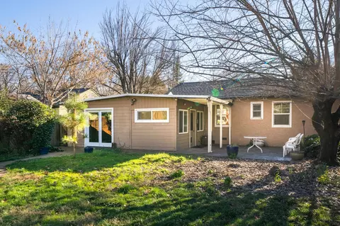 726 Coronado St, Redding, CA 96003 photo 17