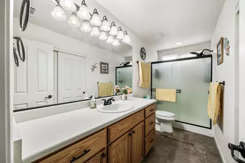 4575 Cerro Ln, Redding, CA 96001 photo 16
