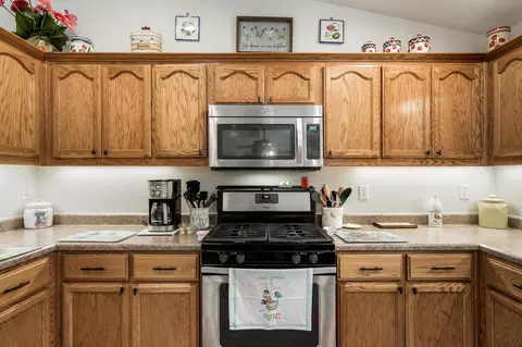 4575 Cerro Ln, Redding, CA 96001 photo 8