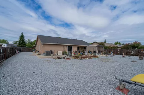 4575 Cerro Ln, Redding, CA 96001 photo 21