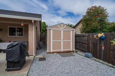 4575 Cerro Ln, Redding, CA 96001 photo 19