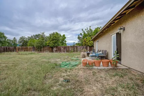 812 Ridge Rd, Redding, CA 96003 photo 34