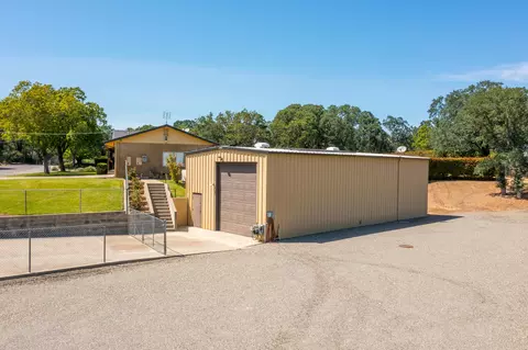 4220 Va Hermosa, Red Bluff, CA 96080 photo 5