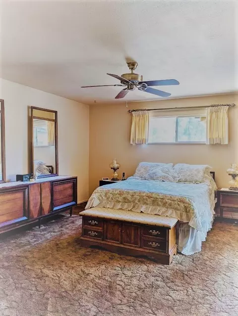 4220 Va Hermosa, Red Bluff, CA 96080 photo 23