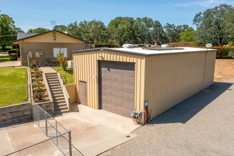 4220 Va Hermosa, Red Bluff, CA 96080 photo 4