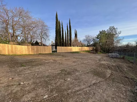 5610 Cascade Dr, Redding, CA 96003 photo 15