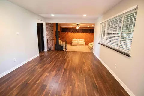 5177 Debbie Ln, Redding, CA 96002 photo 5