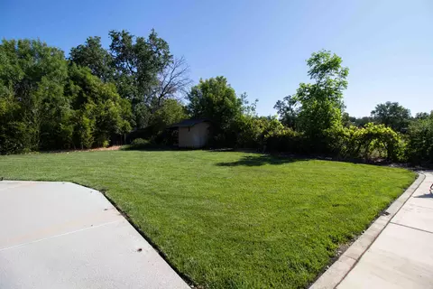 5177 Debbie Ln, Redding, CA 96002 photo 45
