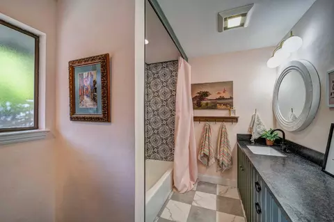 513 Royal Oaks Dr, Redding, CA 96001 photo 7