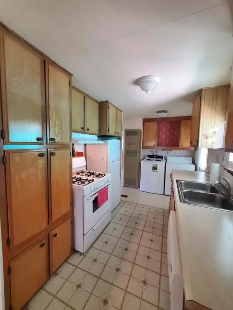 4557 White River Dr, Redding, CA 96003 photo 10