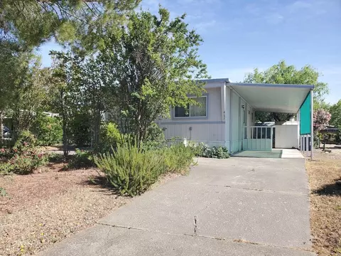 4557 White River Dr, Redding, CA 96003 photo 1