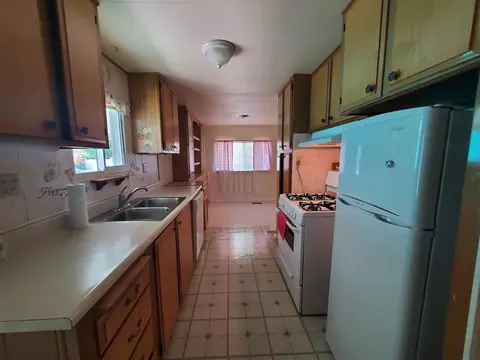 4557 White River Dr, Redding, CA 96003 photo 12