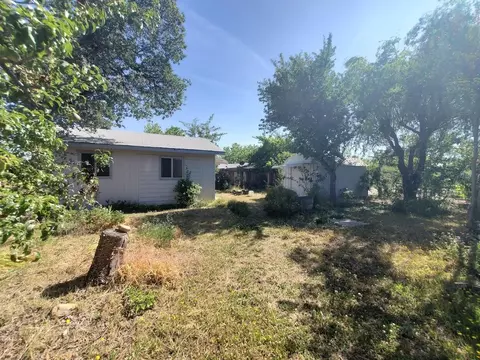 4557 White River Dr, Redding, CA 96003 photo 4