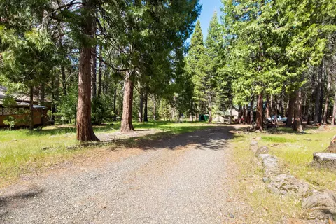 30778 Thumper Dr, Shingletown, CA 96088 photo 4