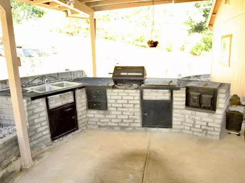 19302 Flintstone Ave, Redding, CA 96003 photo 14