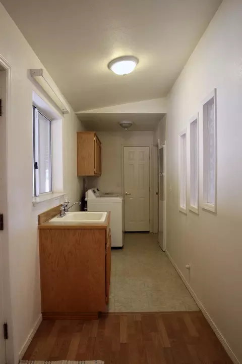 19302 Flintstone Ave, Redding, CA 96003 photo 20