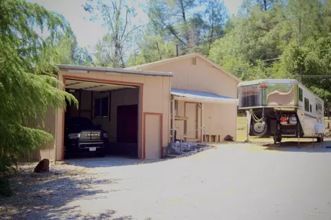 19302 Flintstone Ave, Redding, CA 96003 photo 5