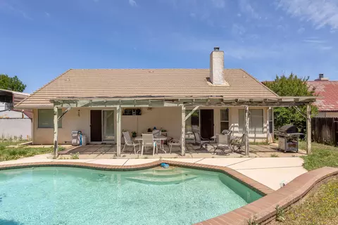 2145 Sophy Pl, Redding, CA 96003 photo 8