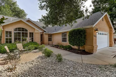 2675 Castlewood Dr, Redding, CA 96002 photo 76