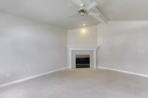 2675 Castlewood Dr, Redding, CA 96002 photo 11