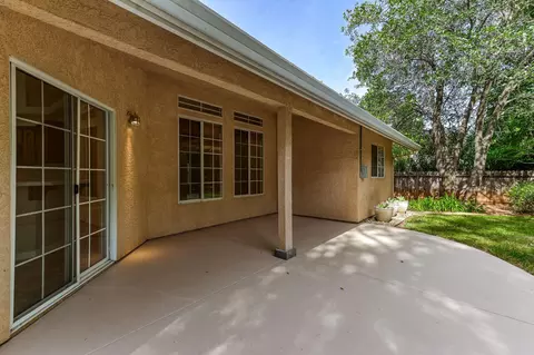 2675 Castlewood Dr, Redding, CA 96002 photo 67
