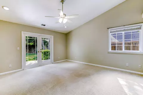 2675 Castlewood Dr, Redding, CA 96002 photo 48