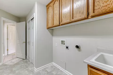 2675 Castlewood Dr, Redding, CA 96002 photo 43