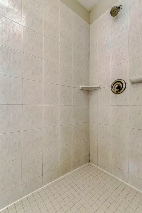 2675 Castlewood Dr, Redding, CA 96002 photo 64