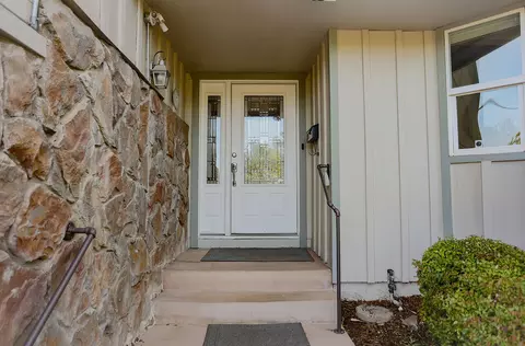 940 Royal Oaks Dr, Redding, CA 96001 photo 56