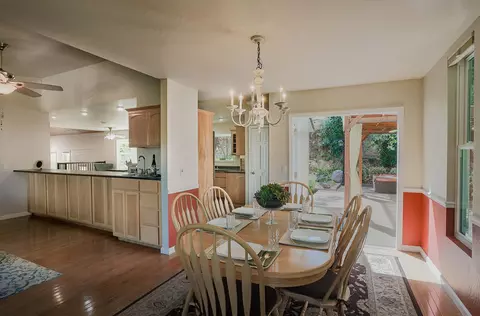 940 Royal Oaks Dr, Redding, CA 96001 photo 12