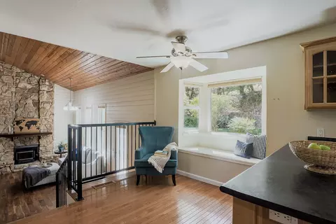 940 Royal Oaks Dr, Redding, CA 96001 photo 20