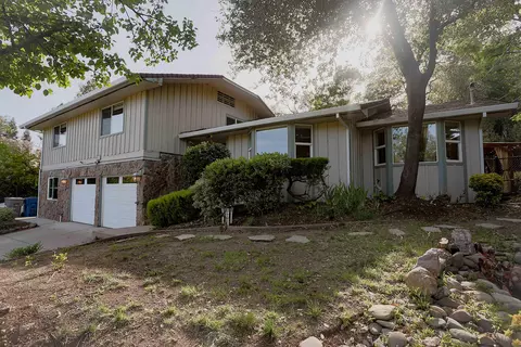 940 Royal Oaks Dr, Redding, CA 96001 photo 59