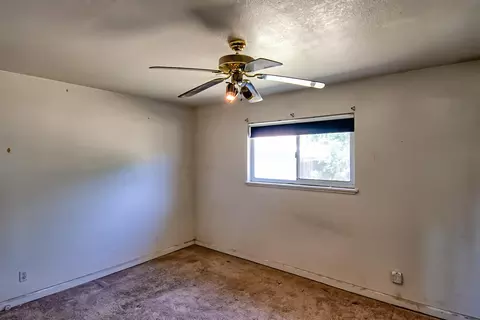 1676 Derby Ln, Redding, CA 96002 photo 24