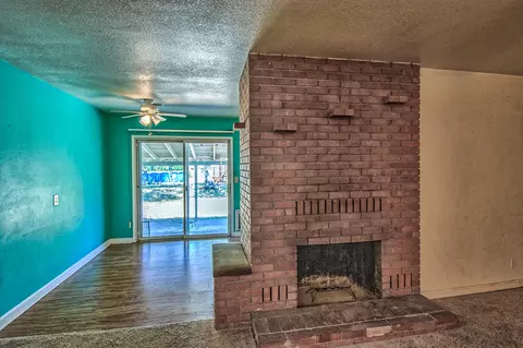 1676 Derby Ln, Redding, CA 96002 photo 9