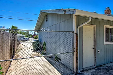 1676 Derby Ln, Redding, CA 96002 photo 31