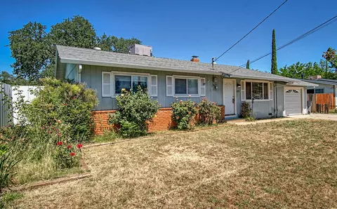 1676 Derby Ln, Redding, CA 96002 photo 3