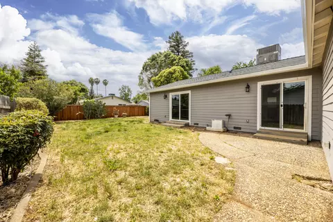 2579 Wilson Ave, Redding, CA 96002 photo 13