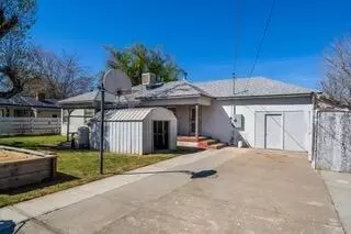 317 Antelope Blvd, Red Bluff, CA 96080 photo 2