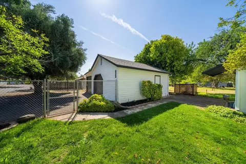 1801 Canby Rd, Redding, CA 96002 photo 18