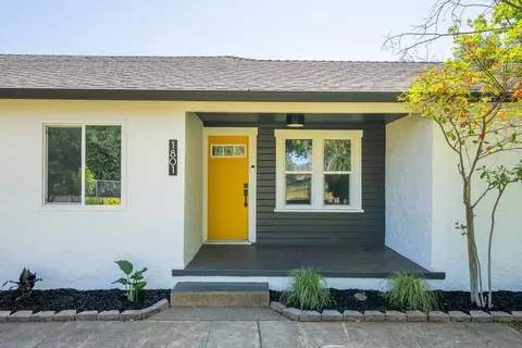 1801 Canby Rd, Redding, CA 96002 photo 3