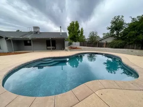 1630 Canter Ct, Redding, CA 96002 photo 2