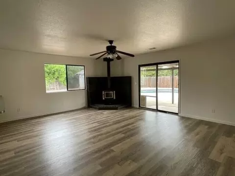 1630 Canter Ct, Redding, CA 96002 photo 13