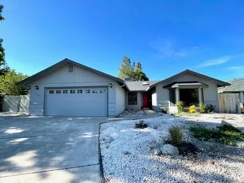 1630 Canter Ct, Redding, CA 96002 photo 1